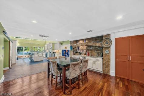 14 Waughaw Road Montville NJ 07082