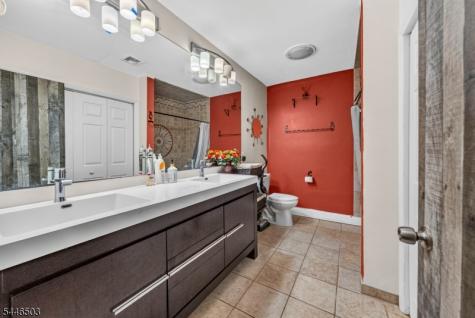 14 Waughaw Road Montville NJ 07082