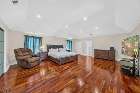 14 Waughaw Road Montville NJ 07082