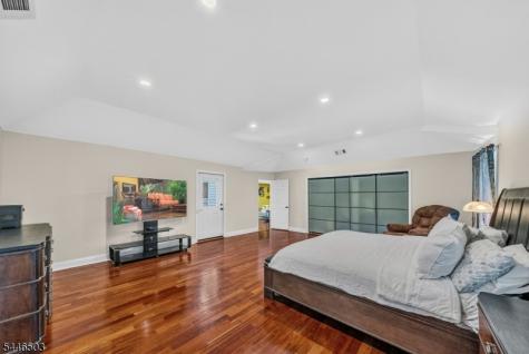 14 Waughaw Road Montville NJ 07082