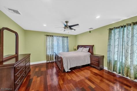 14 Waughaw Road Montville NJ 07082