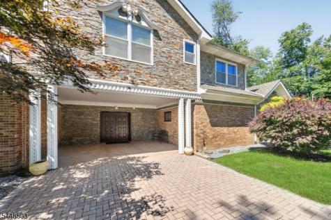 14 Waughaw Road Montville NJ 07082