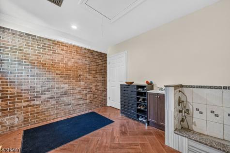 14 Waughaw Road Montville NJ 07082