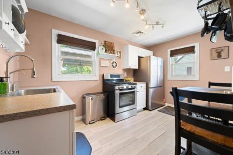 41 N Riverview Road Phillipsburg NJ 08865