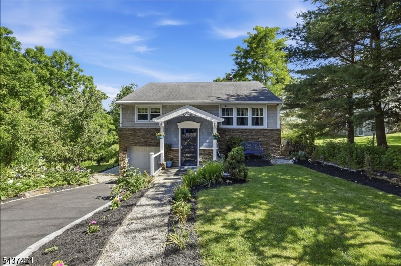 157 Sussex Avenue Morris NJ 07960
