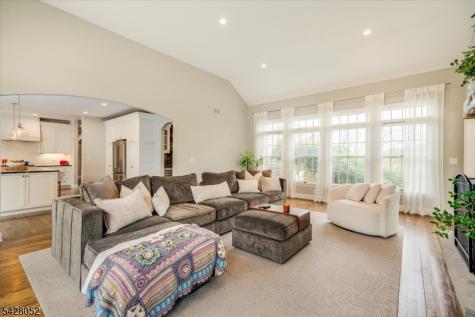 17 Spencer Drive Morris NJ 07960