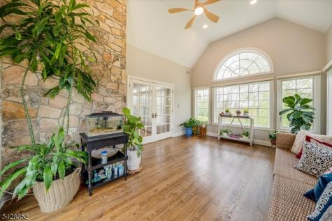 17 Spencer Drive Morris NJ 07960