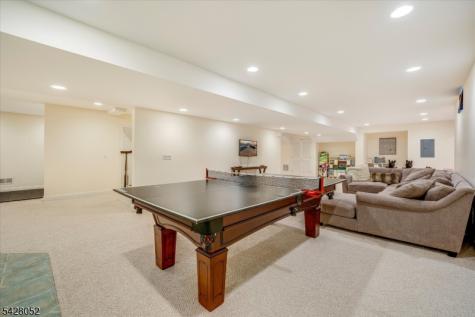 17 Spencer Drive Morris NJ 07960