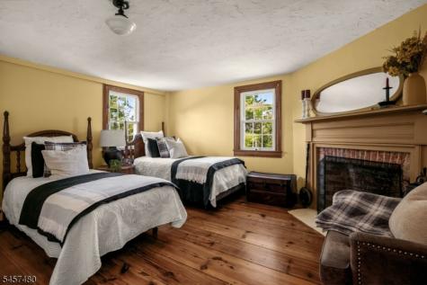 92 Warner Road Mannington NJ 08098