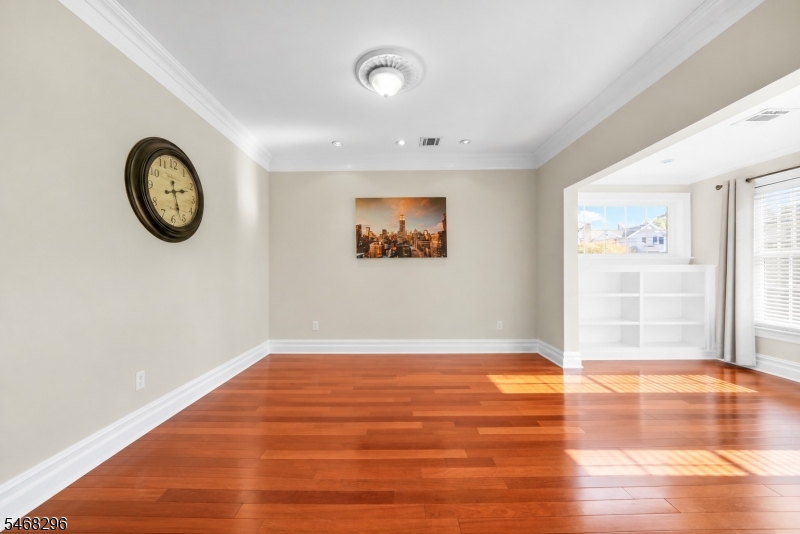 58 Beech Street Nutley NJ 07110