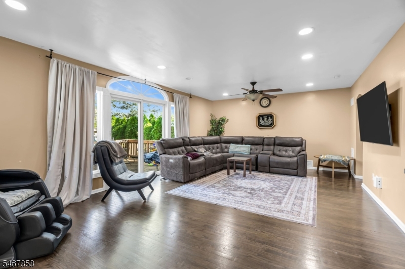 125 Romaine Avenue Maywood NJ 07607