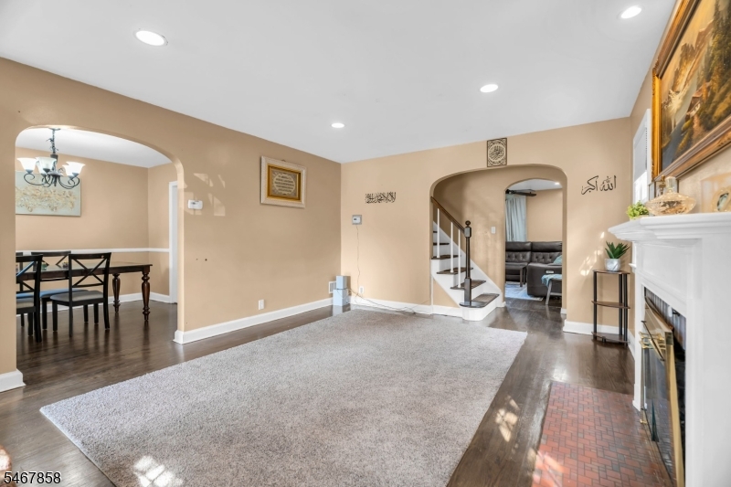 125 Romaine Avenue Maywood NJ 07607