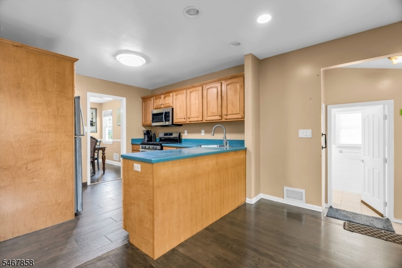 125 Romaine Avenue Maywood NJ 07607