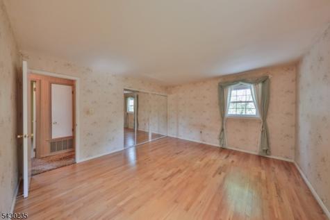 28 Scott Drive Hillsborough NJ 08844