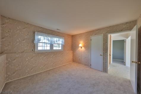 28 Scott Drive Hillsborough NJ 08844