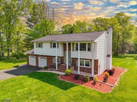 28 Scott Drive Hillsborough NJ 08844