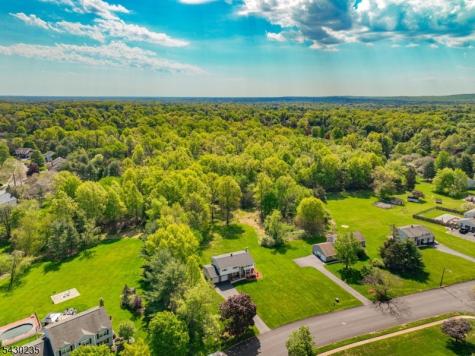 28 Scott Drive Hillsborough NJ 08844