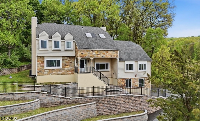 112 Knob Hill Road Washington NJ 07840