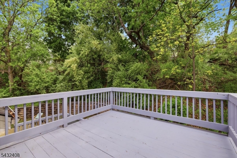112 Knob Hill Road Washington NJ 07840