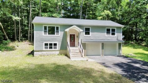 1 Appleseed Road Vernon NJ 07461