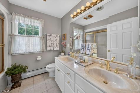 26 Shy Creek Road Alexandria NJ 08867
