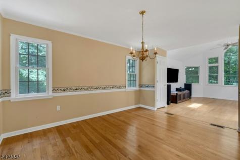 24 Stockade Road Warren NJ 07059