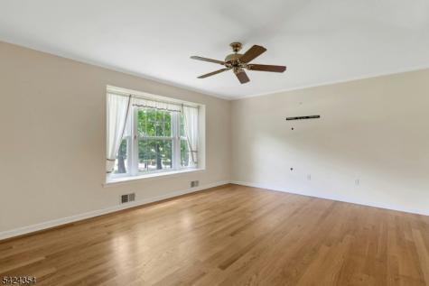 24 Stockade Road Warren NJ 07059
