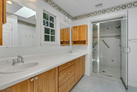 24 Stockade Road Warren NJ 07059