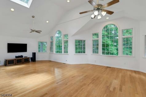 24 Stockade Road Warren NJ 07059