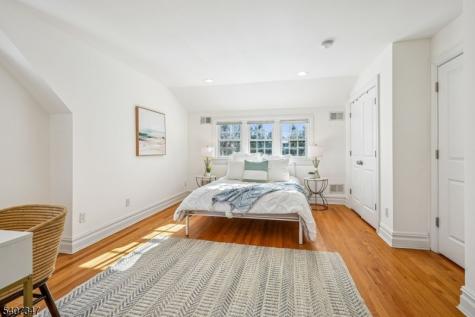 9 Mount Vernon Road Montclair NJ 07043