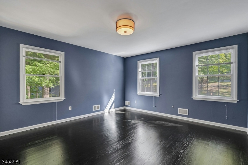 15 Sandalwood Drive Warren NJ 07059