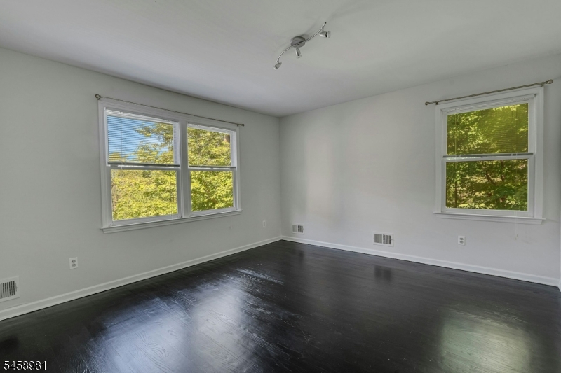 15 Sandalwood Drive Warren NJ 07059