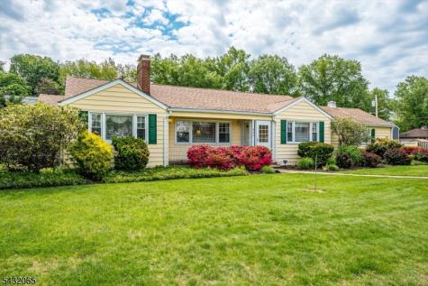 866 Crescent Drive Rahway NJ 07065