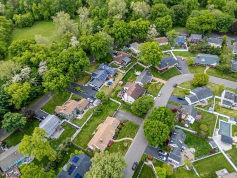 866 Crescent Drive Rahway NJ 07065