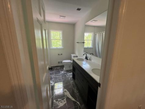7 Globe Mills Road Alexandria NJ 08848