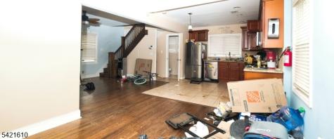 824 Chestnut Street Roselle NJ 07203