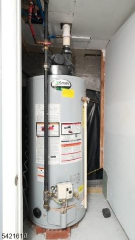 824 Chestnut Street Roselle NJ 07203