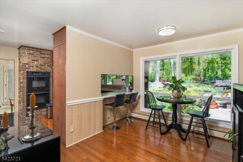 98 Snydertown Road East Amwell NJ 08525