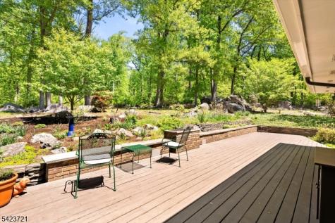 98 Snydertown Road East Amwell NJ 08525