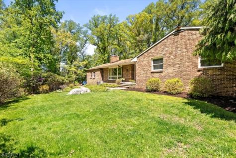 98 Snydertown Road East Amwell NJ 08525