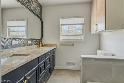 32 Brantwood Place Clifton NJ 07013