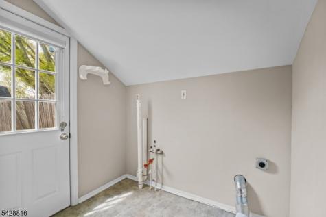 49 Louis Avenue Middlesex NJ 08846
