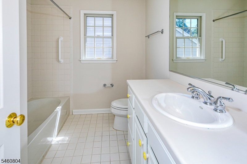 6 Ironwood Road Montgomery NJ 08558