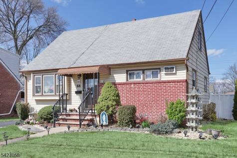 64 Chestnut Street Belleville NJ 07109