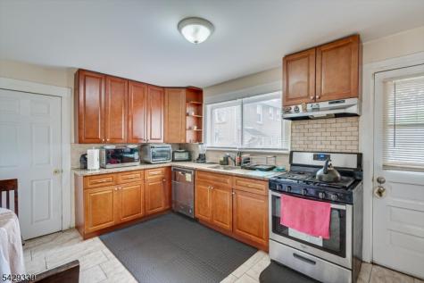 31 Romney Road Bound Brook NJ 08805
