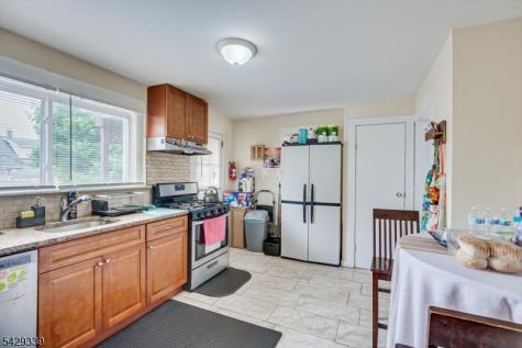31 Romney Road Bound Brook NJ 08805