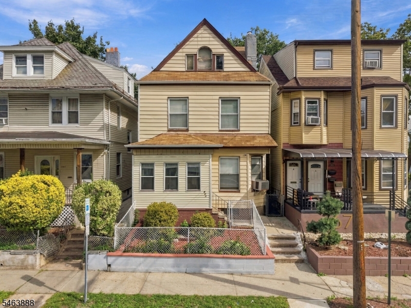 671 E 29th Street Paterson NJ 07504