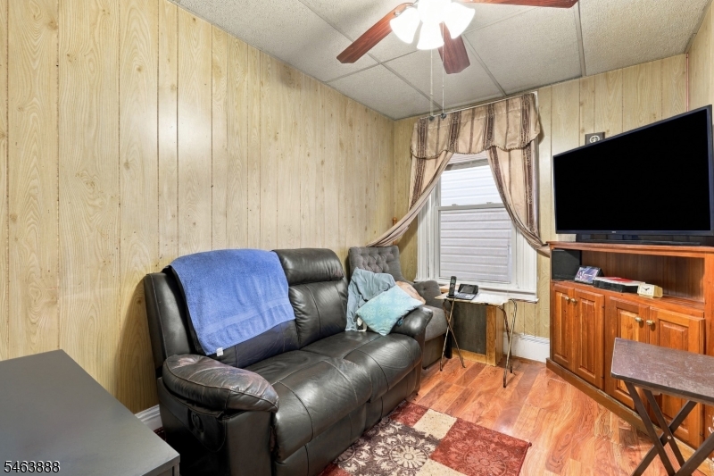 671 E 29th Street Paterson NJ 07504