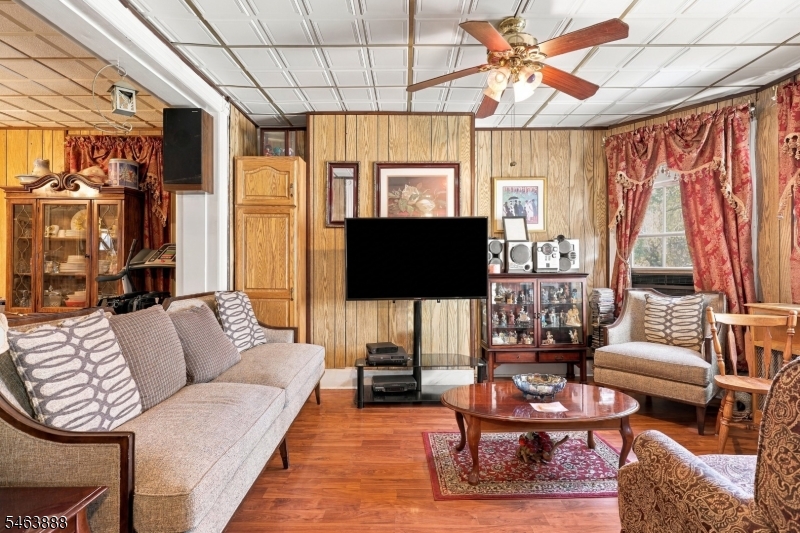 671 E 29th Street Paterson NJ 07504