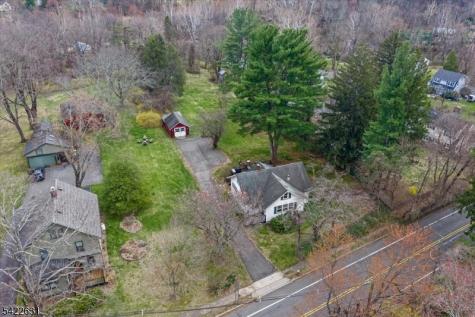 33 Holland Avenue Peapack Gladstone NJ 07977